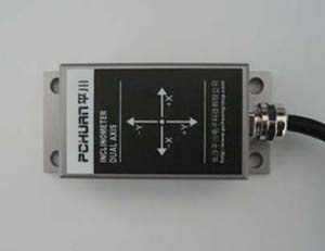 PCT倾角传感器在升降机的平台控制中应用